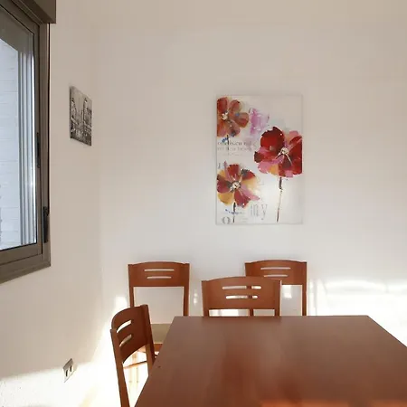 At175 Nova Apartment